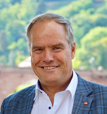 Porträt von Prof. Dr. Eckart Würzner, Verbandsvorsitzender des Nachbarschaftsverbands Heidelberg und Mannheim